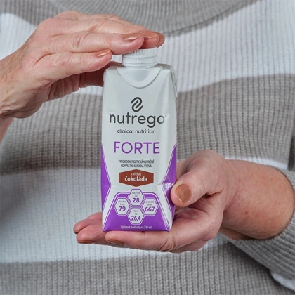Nutrego FORTE 330 ml czekolada (12 szt.) KRÓTKA DATA
